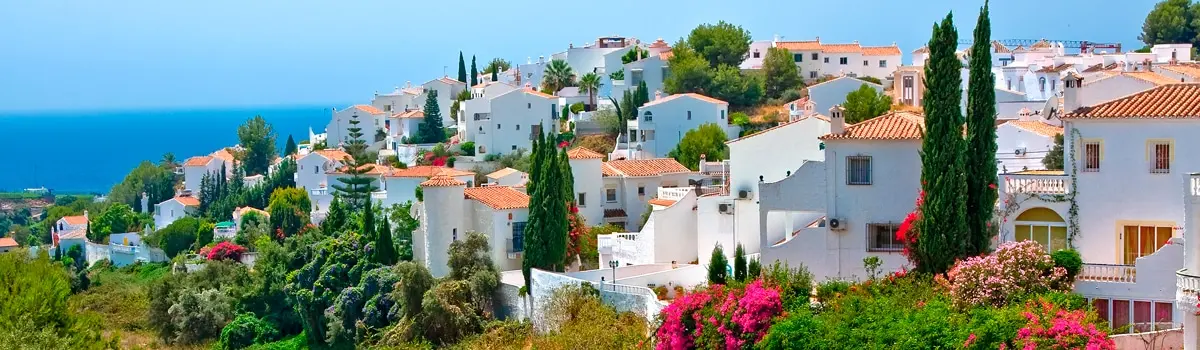 d&oacute;nde dormir en Nerja