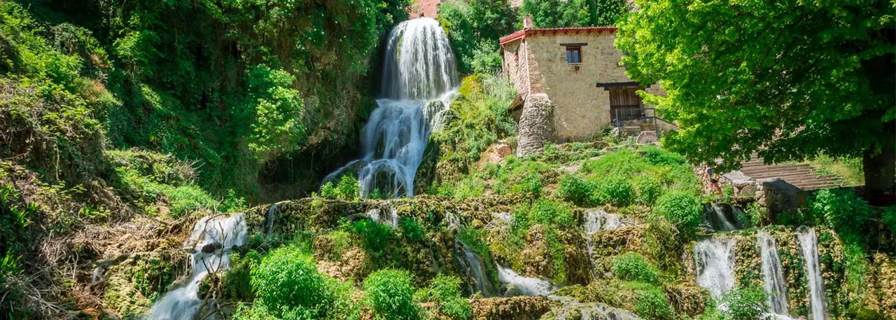 d&oacute;nde dormir en orbaneja del castillo