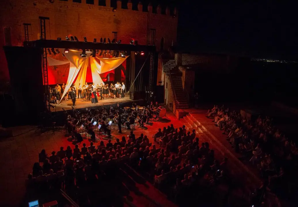 Festival de teatro cl&aacute;sico de Pe&ntilde;&iacute;scola