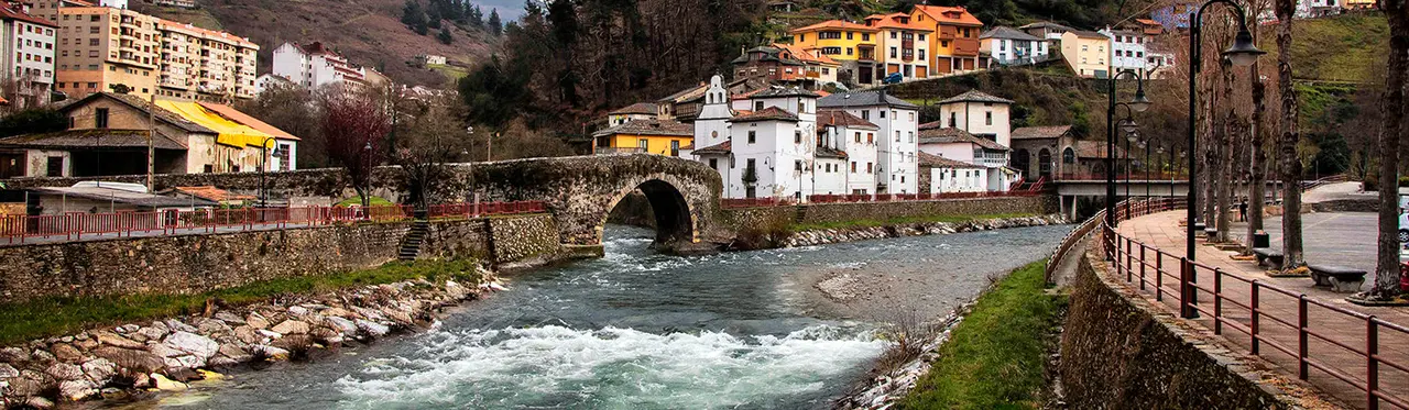 Cangas del Narcea village