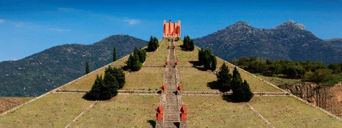 bofill pyramid