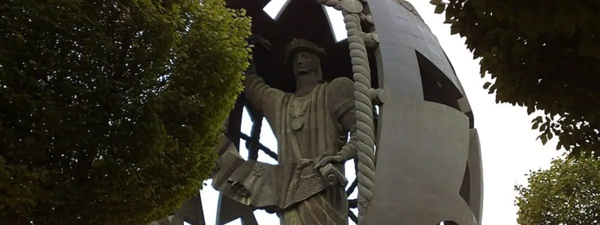 The biggest statue. | alfonsocg1983, Wikimedia