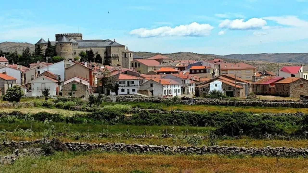 D&oacute;nde dormir en Navas del Marqu&eacute;s