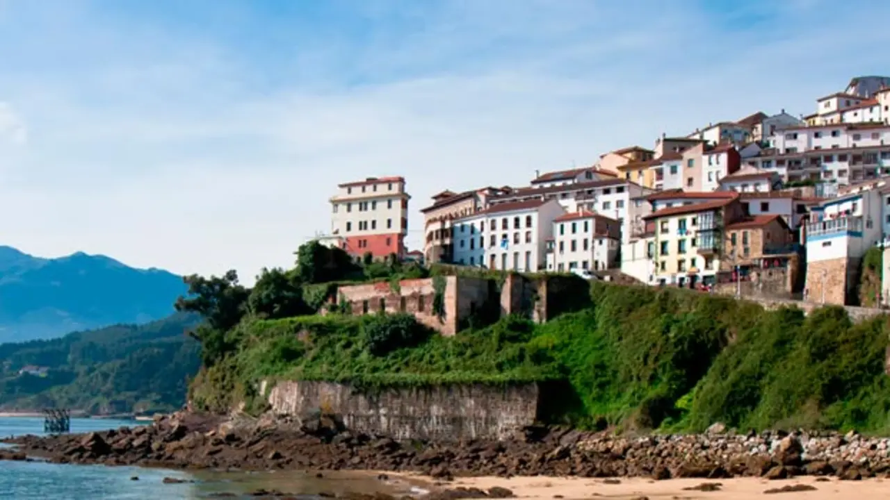 D&oacute;nde dormir en Lastres