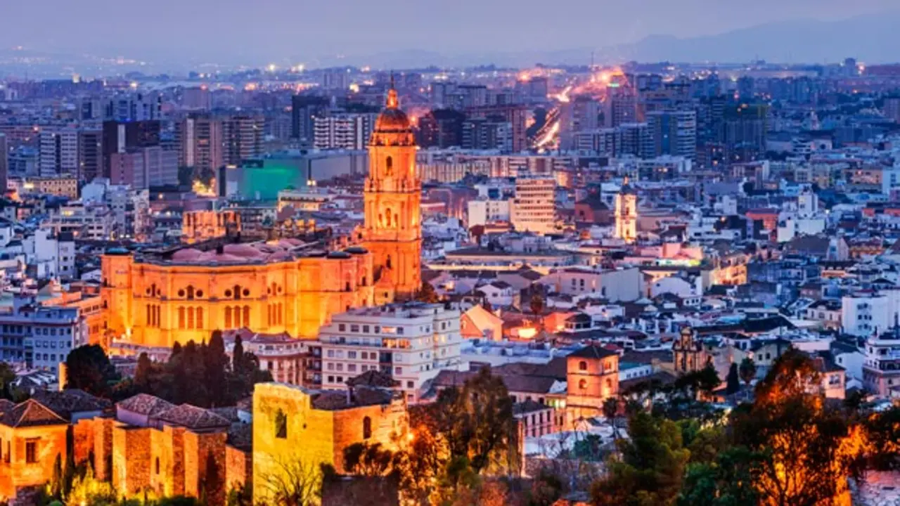 D&oacute;nde dormir en M&aacute;laga