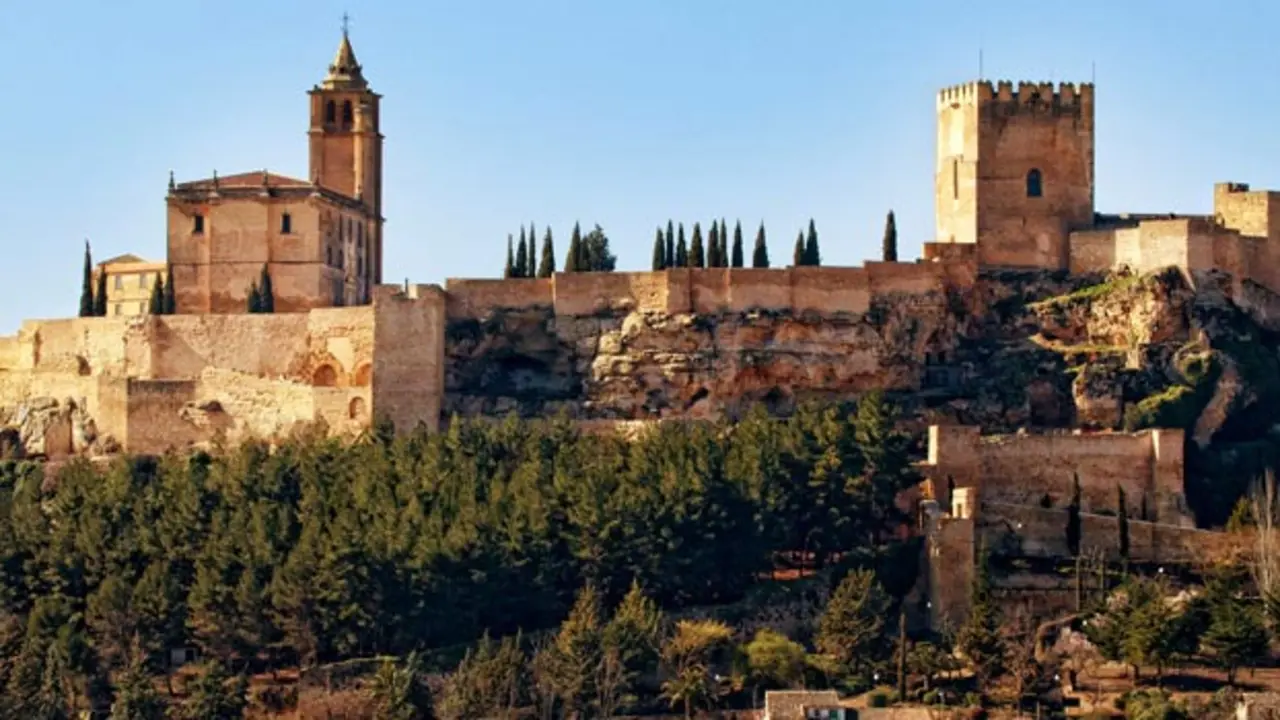 Castillo o Fortaleza de la Mota. Im&aacute;genes cedidas por Tu Historia