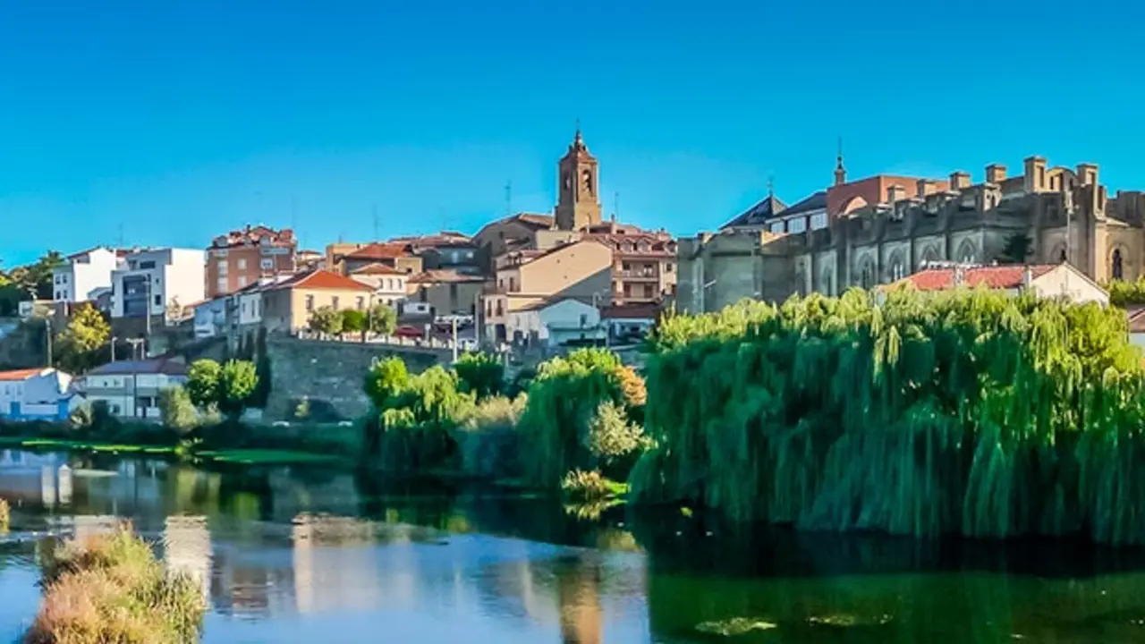 D&oacute;nde dormir en Alba de Tormes