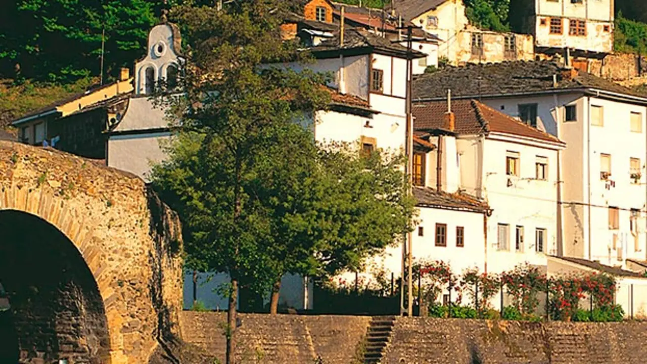 D&oacute;nde dormir en Cangas del Narcea