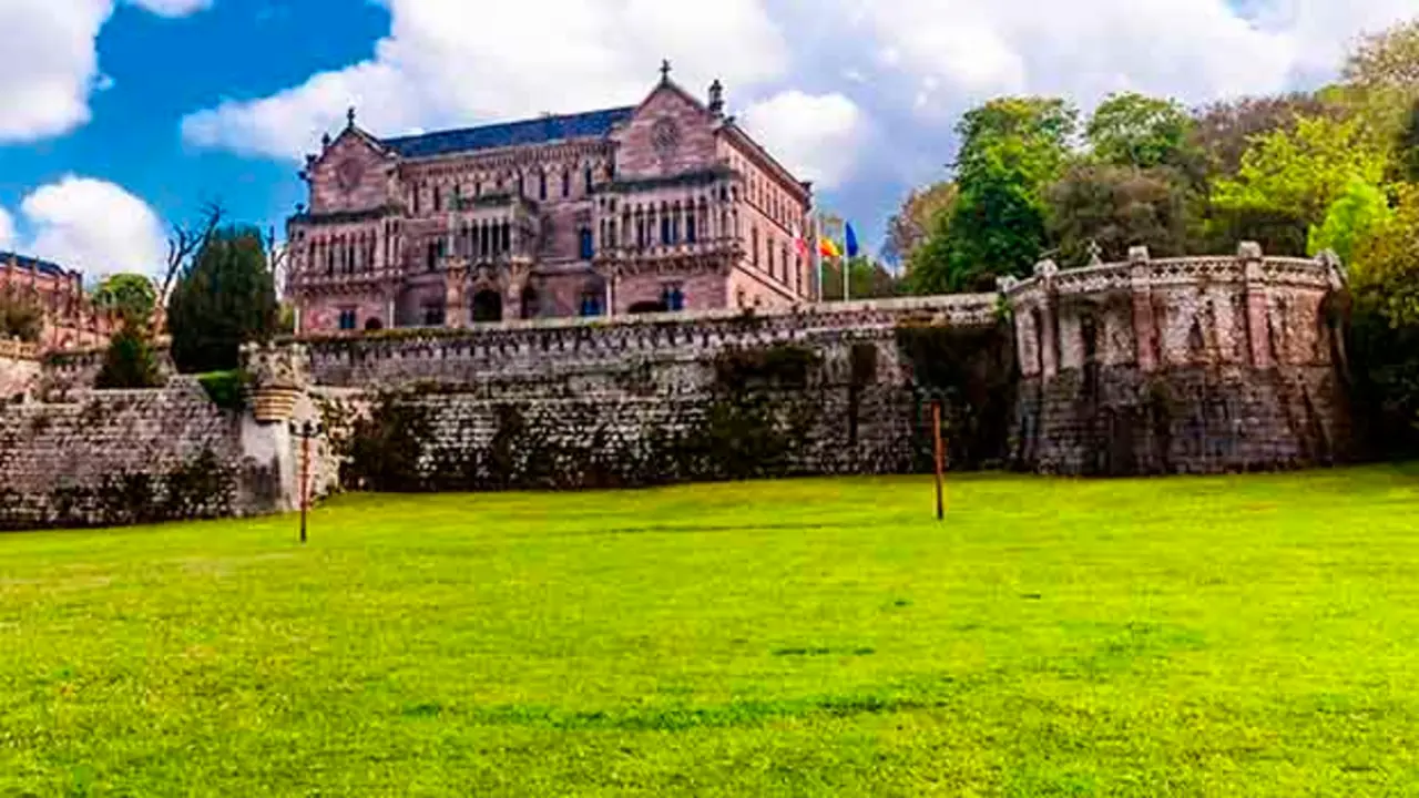 D&oacute;nde dormir en Comillas