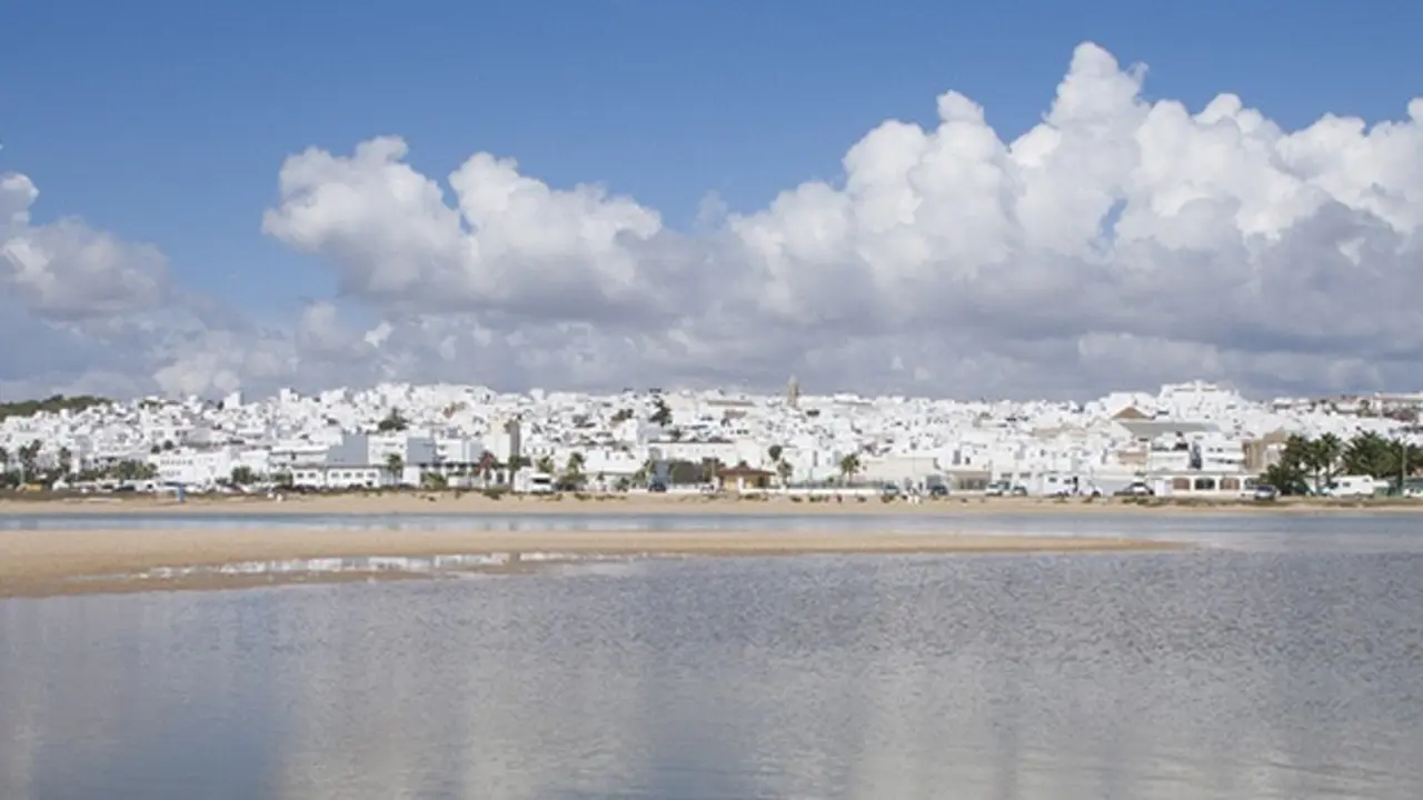 D&oacute;nde dormir en Conil de la Frontera