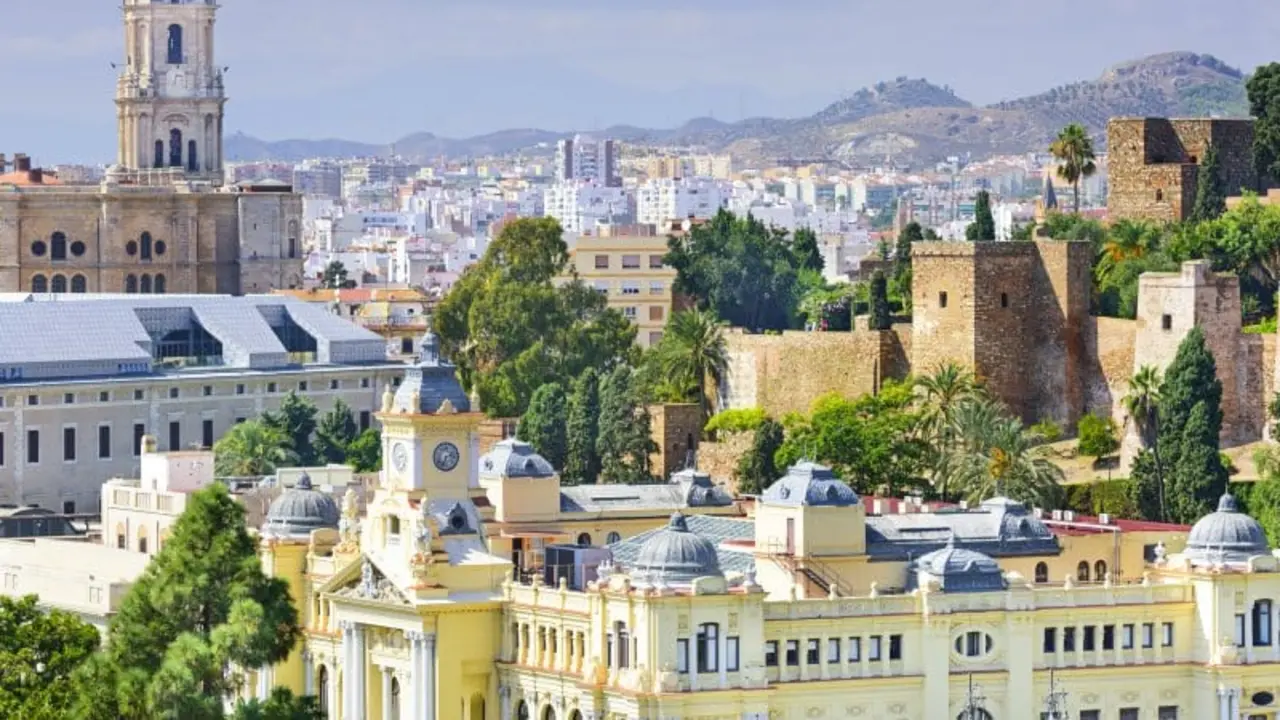 m&aacute;laga