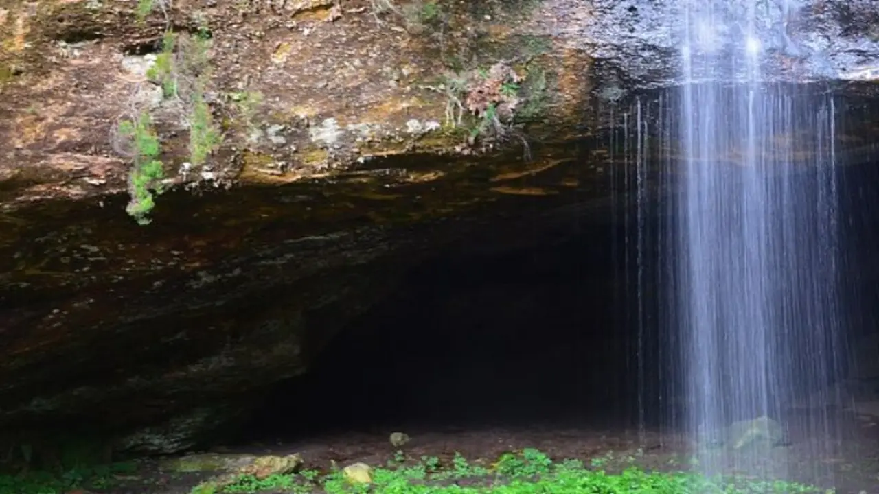 cueva serena