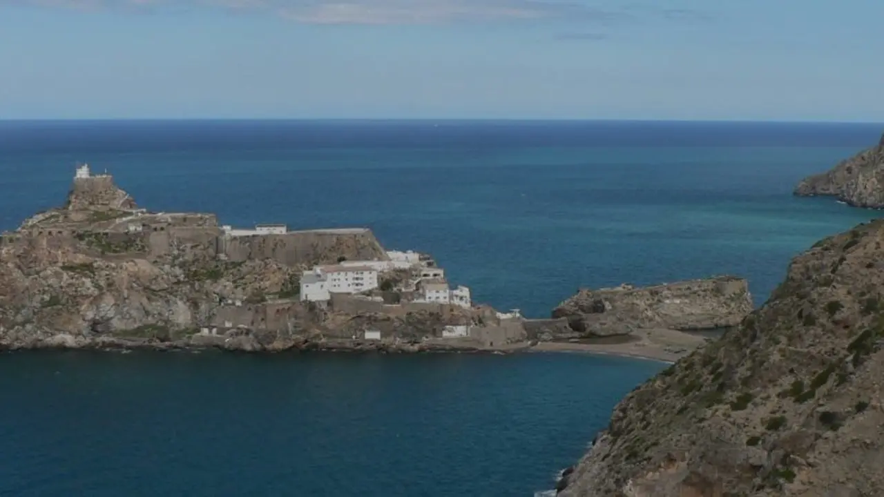 pe&ntilde;&oacute;n de v&eacute;lez de la gomera 