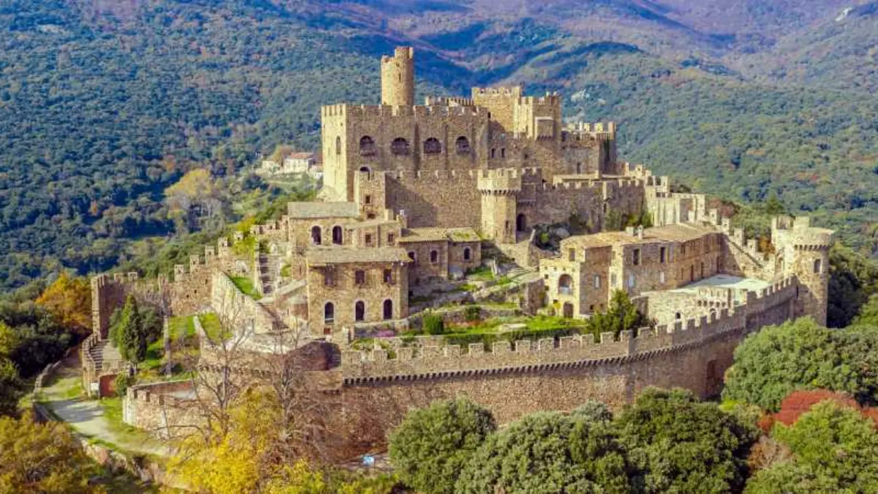 requesens castle