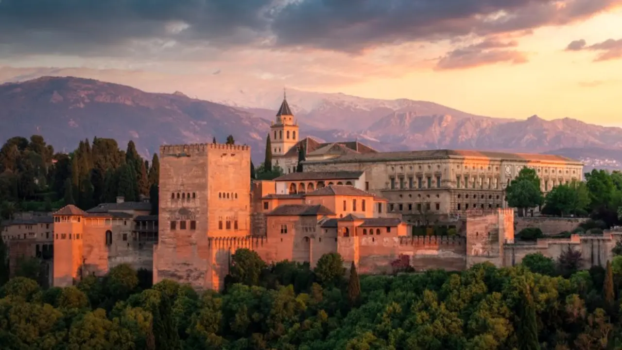 The Alhambra at sunset. | Shutterstock