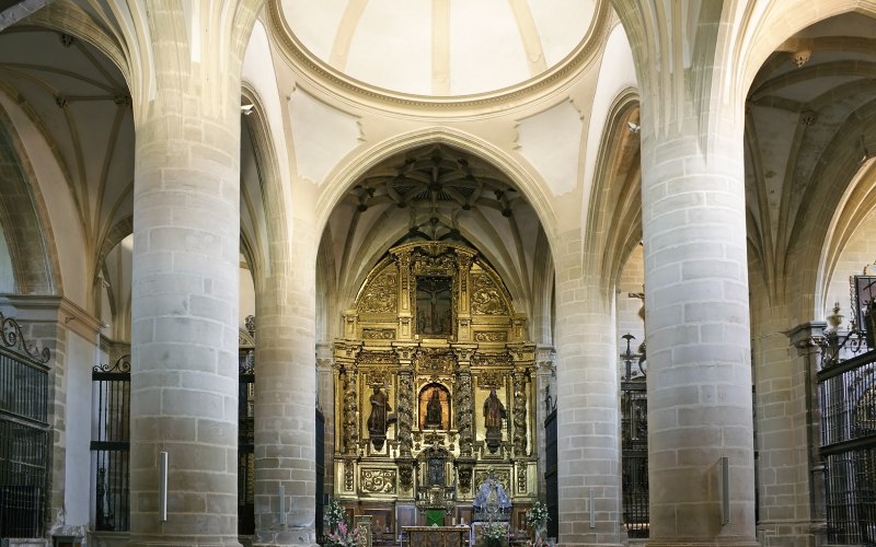 Interior de la iglesia de Santa María