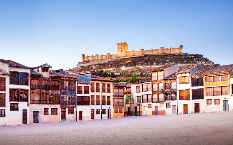 5 spectacular squares in Spanish towns