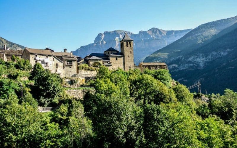 Torla pueblos medievales más bonitos de España