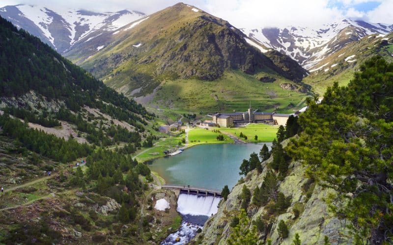 Vall de Núria en el entorno de Puigmal