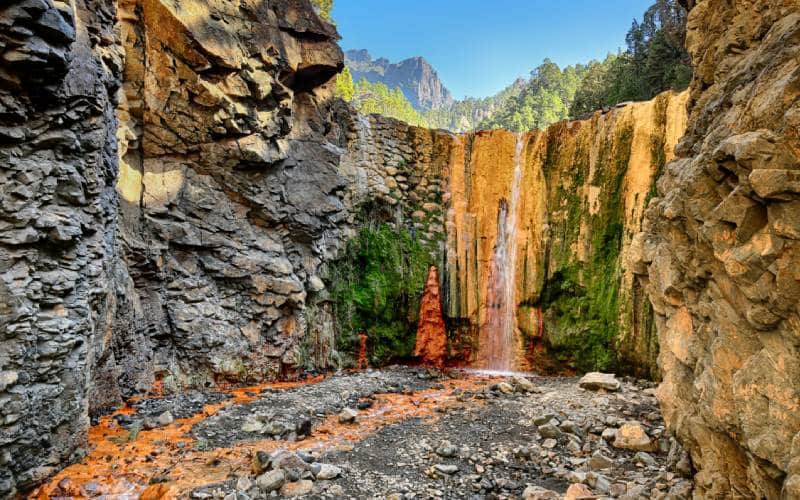 La Cascada de los Colores forma parte del P.N. de la Caldera de Taburiente