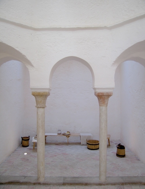 Baños del Almirante de Valencia