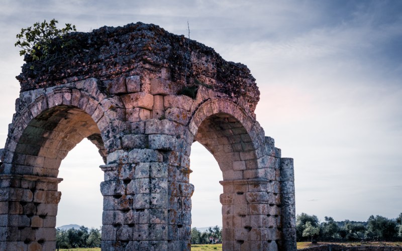Arco de Cáparra