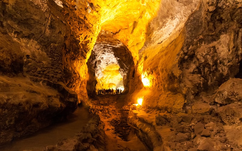 Los Verdes Cave