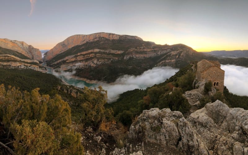 Hermitage of Santa Quiteria and San Bonifacio near Montfalcó and Mont-Rebei