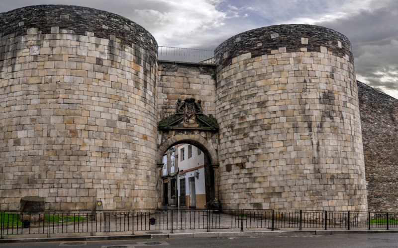Exterior of Puerta de San Pedro