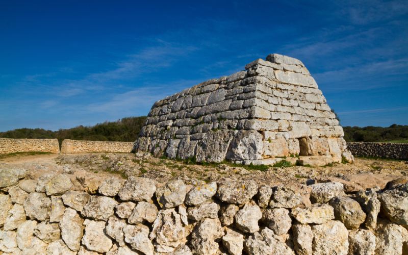 The condition of the Naveta des Tudons is exceptional