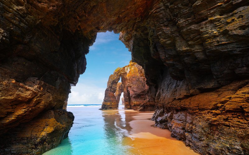 Cathedrals Beach. | Shutterstock