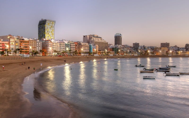 Las Canteras Beach