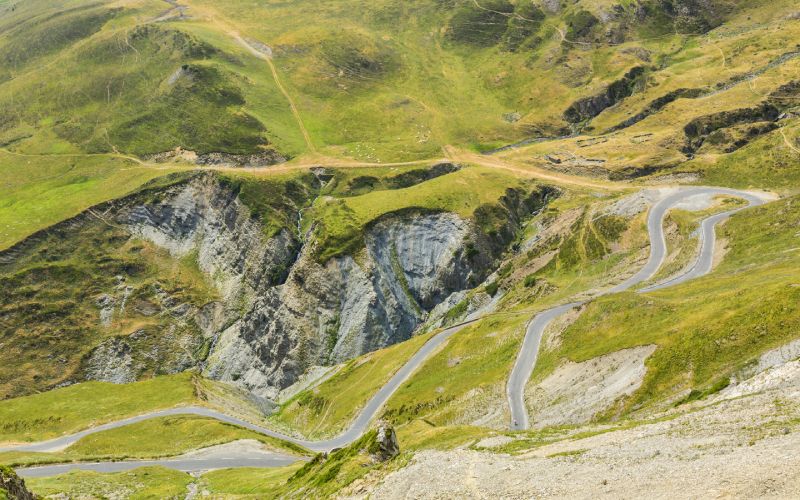 Tourmalet road