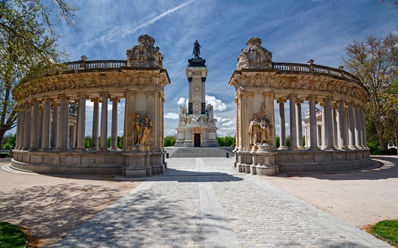 Alfonso XII monument