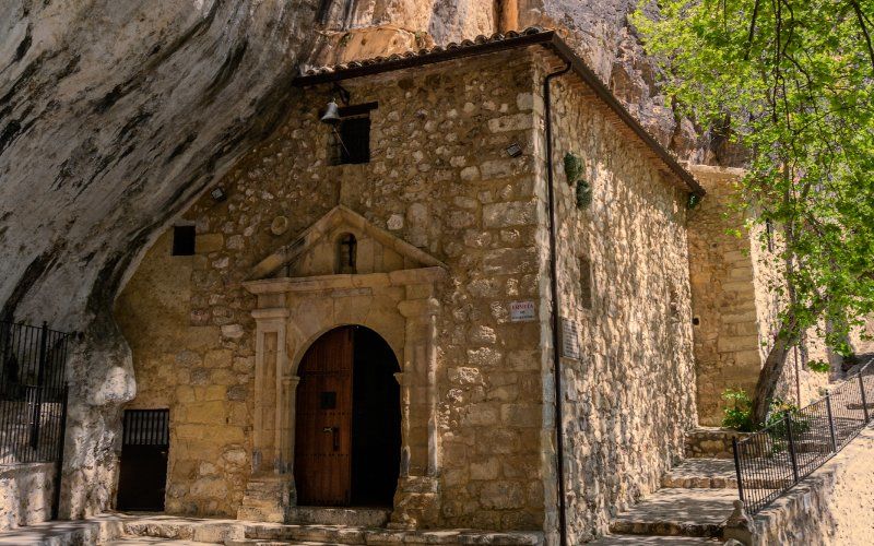 Hermitage of the Helpless