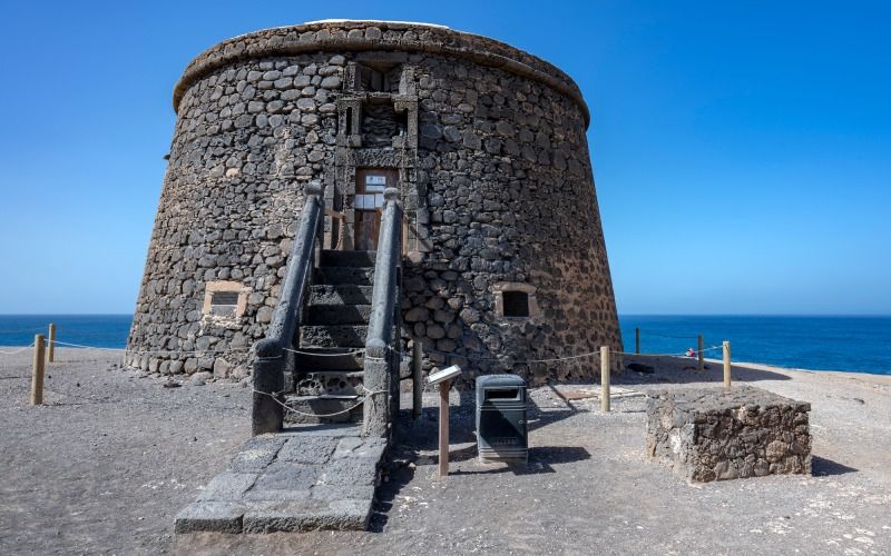Tostón castle