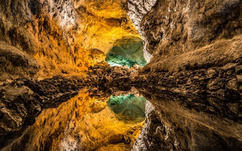 Los Verdes cave