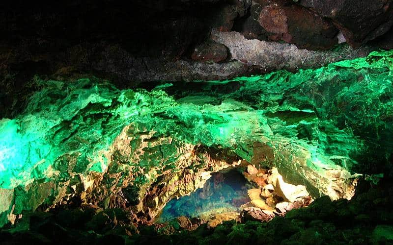 Atlantis tunnel