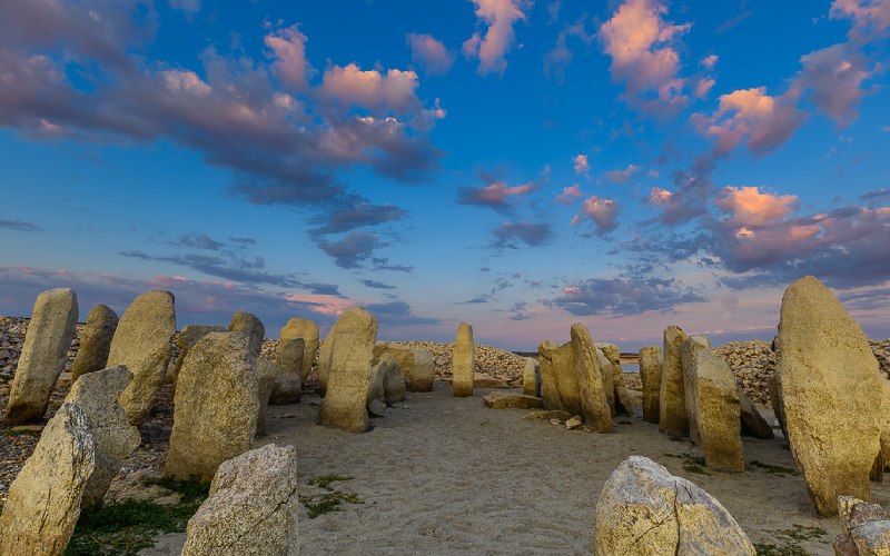 Dolmen de Guadalperal en época de sequía