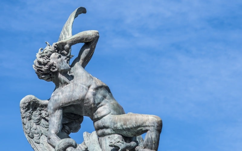 Statue of the Fallen Angel