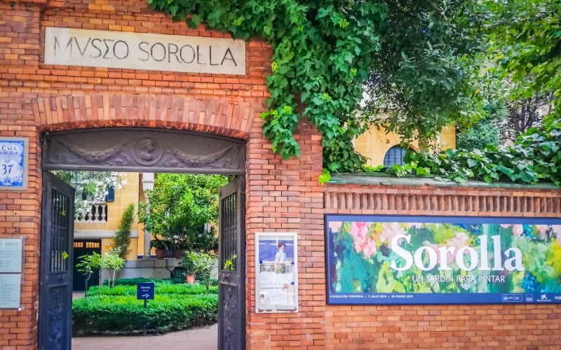 entrance of the museum