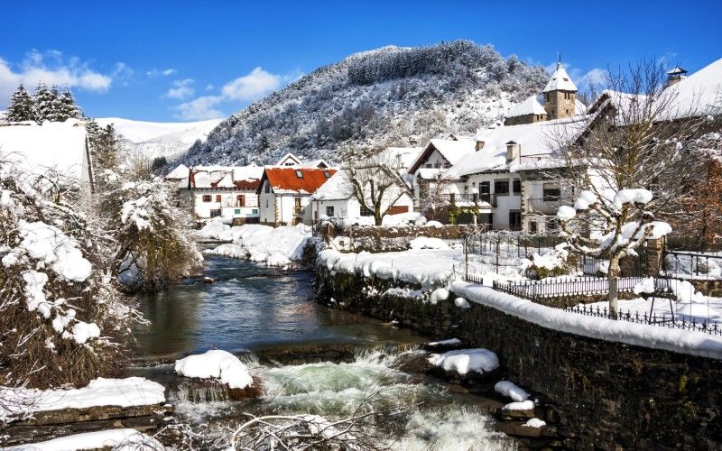 ochagavia snow