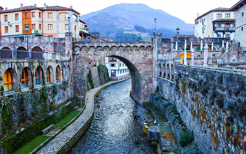 Potes in winter