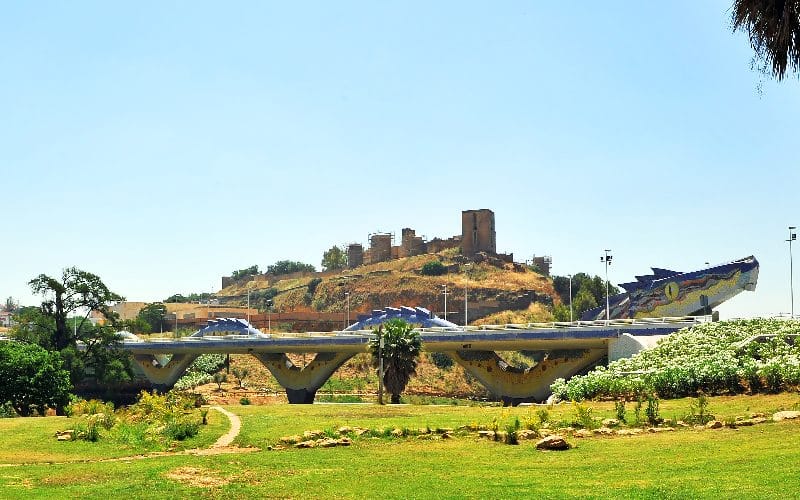 Puente del Dragón, one of the most fascinating bridges in Spain
