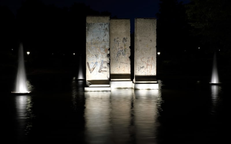 Fragments of the Berlin Wall