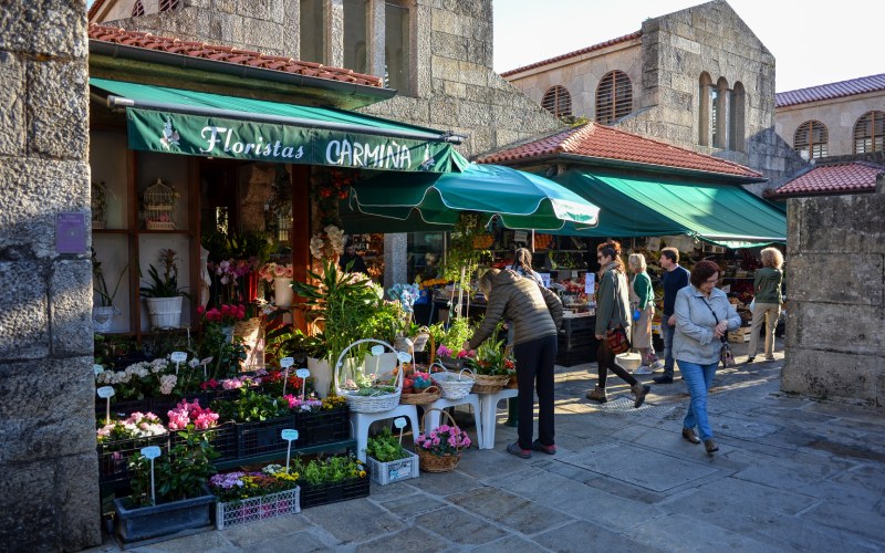 Abastos Market