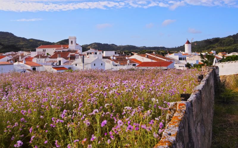Es Mercadal menorca