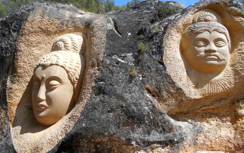The Route of the Faces is a curious open-air museum. 
