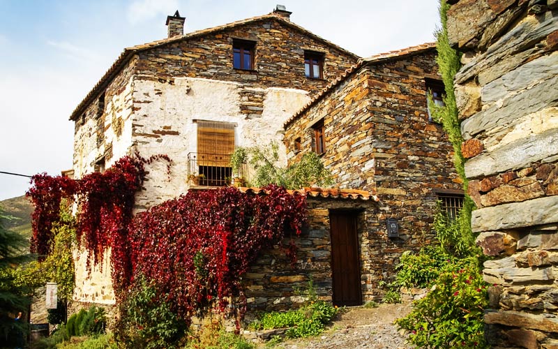 An old stone house