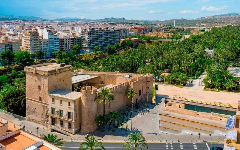 The castle of Elche, a nice getaway near Valencia